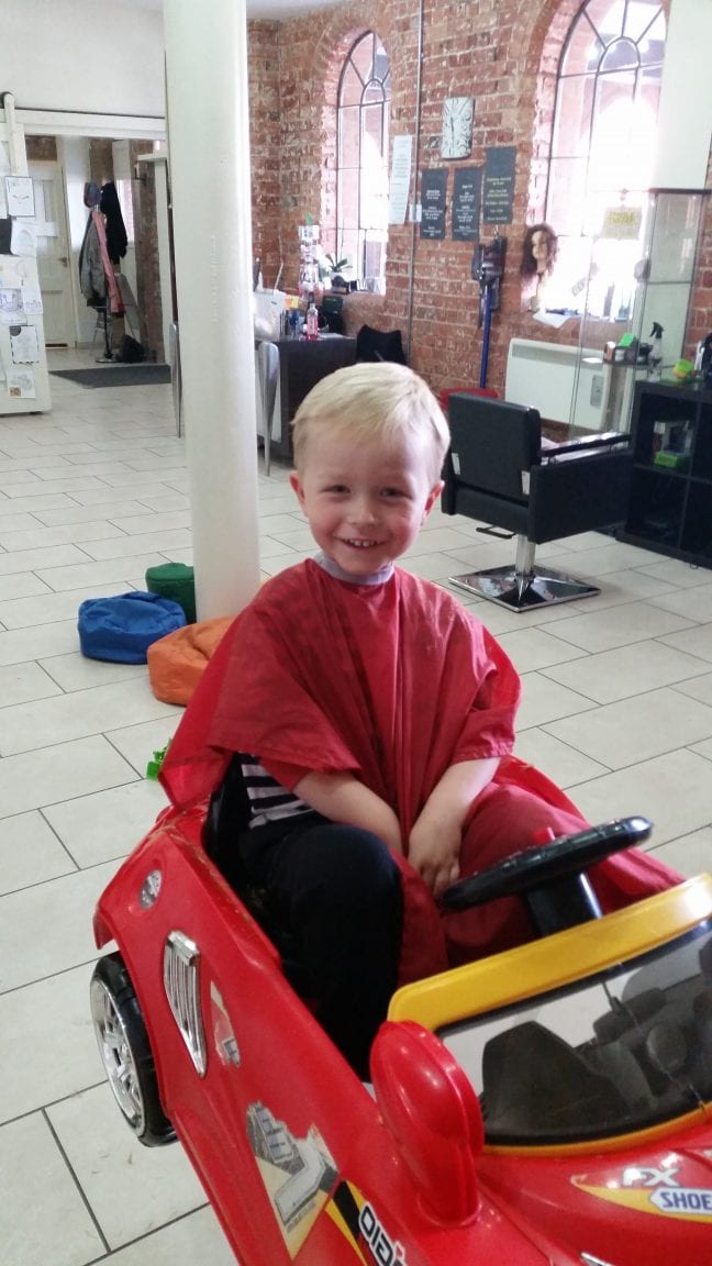 Krew cuts, children's hairdressers Newark, Nottinghamshire, a review