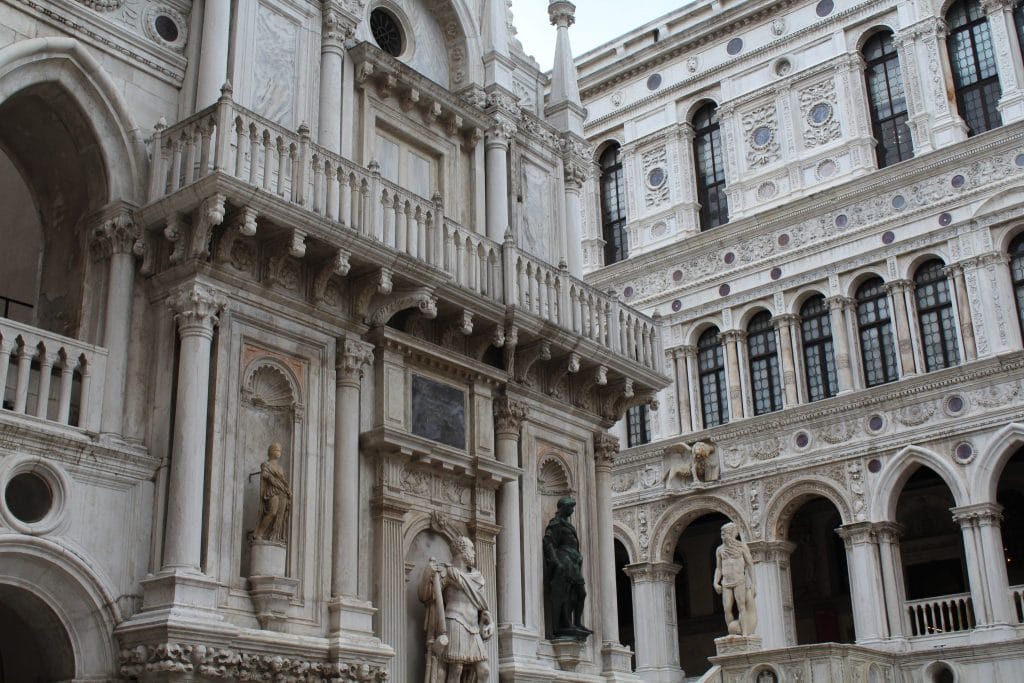 Doge's Palace - Exploring the Palazzo