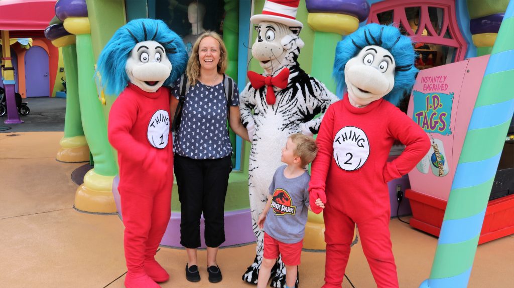 Meeting Cat in the hat, Thing 1 and Thing 2 at Islands of Adventure