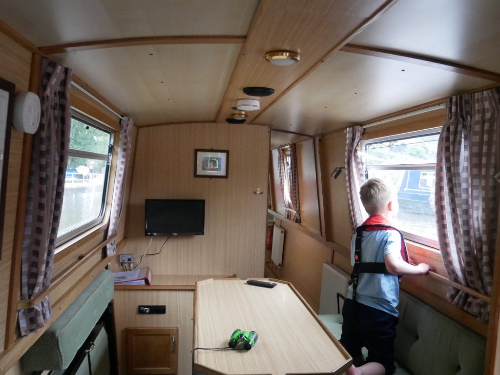 Living area which also converted to a double bed