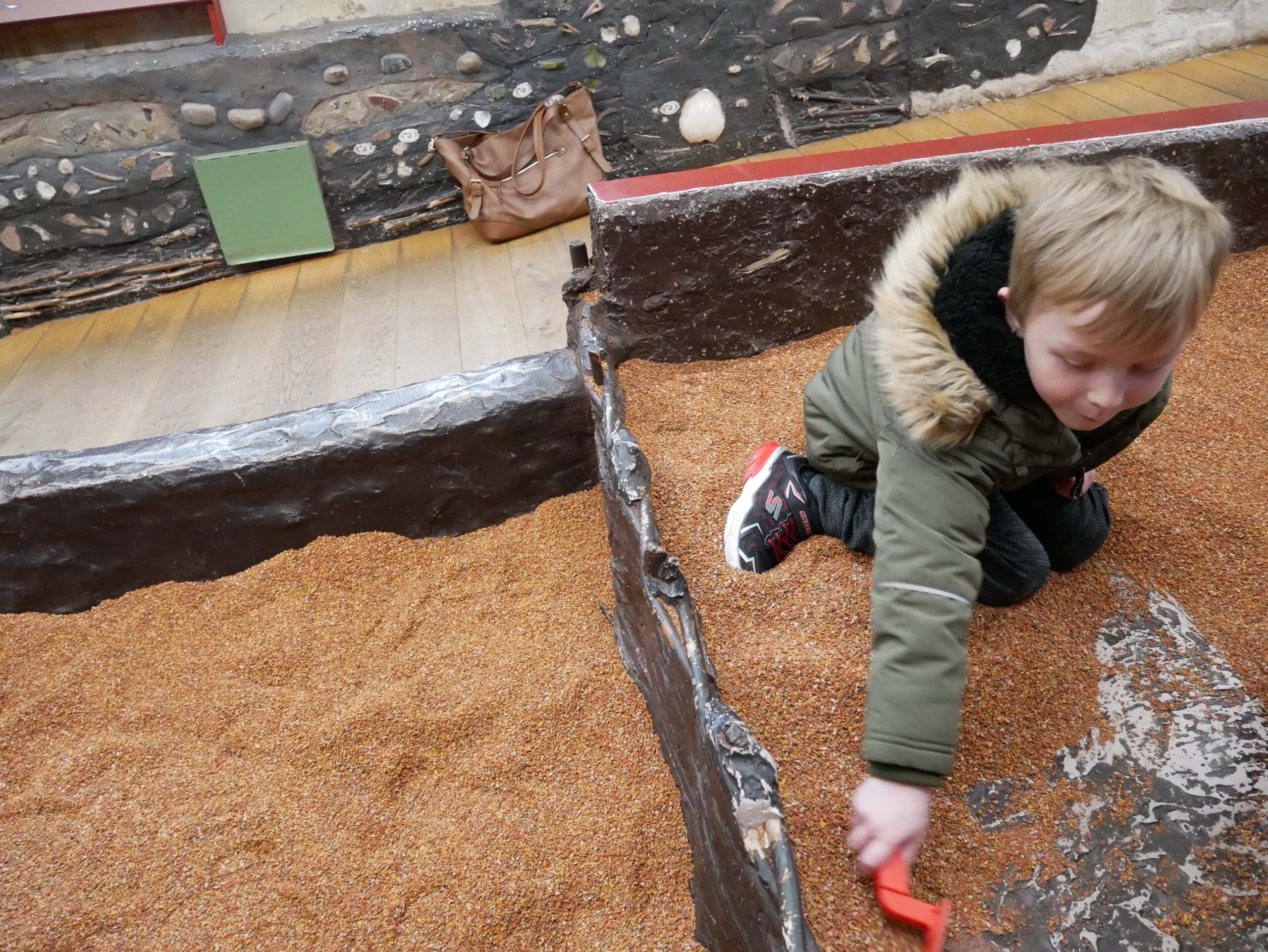 DIG: An Archaeological adventure