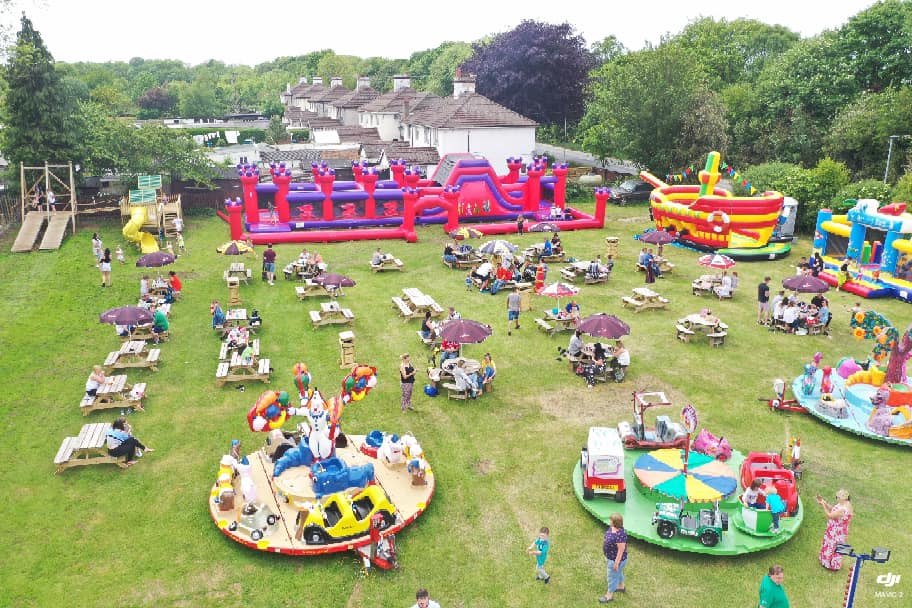 The Shires Pub Bouncy Landv