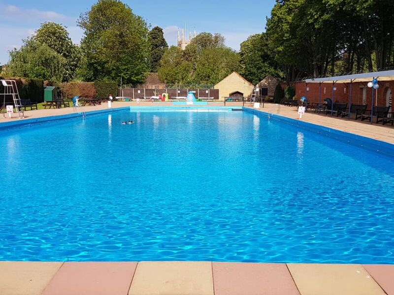 Bourne Outdoor Swimming Pool