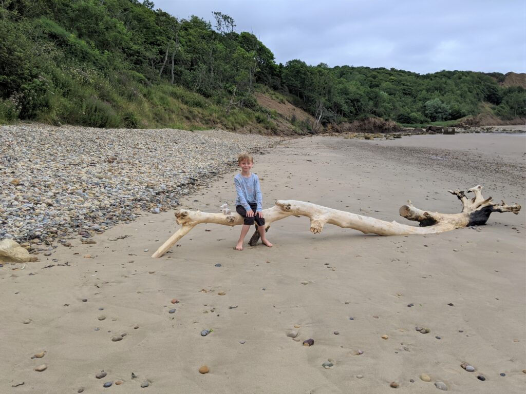 Cayton Bay Beach