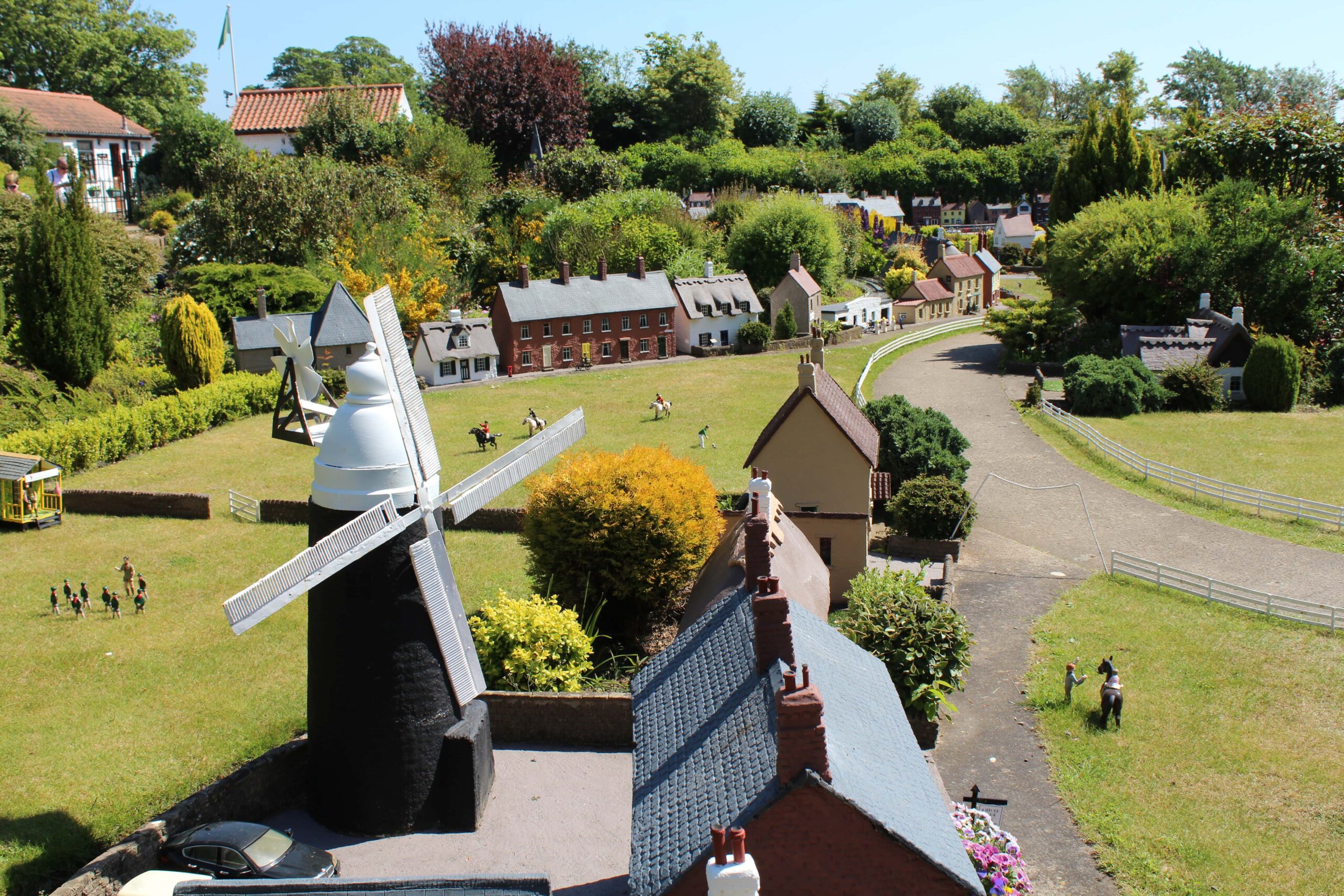 Bondville Model Village