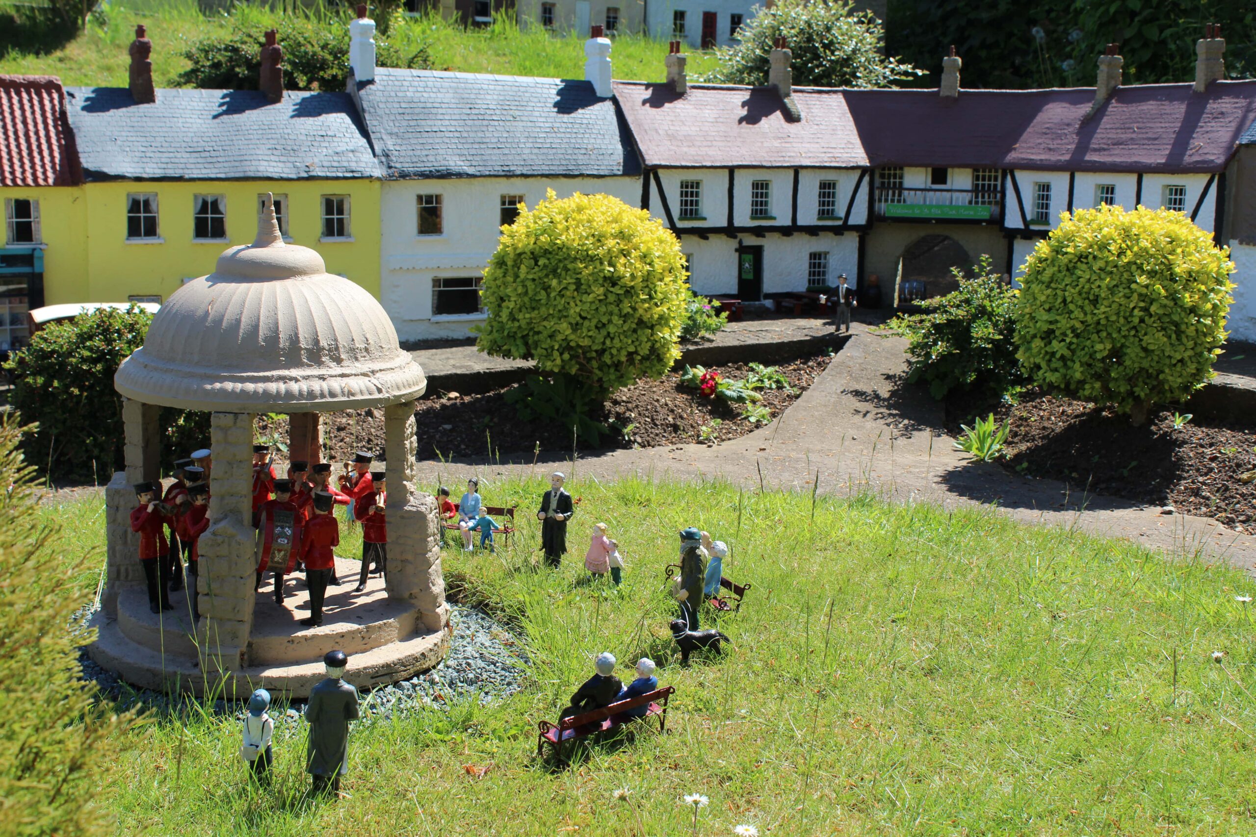 Bondville Model Village