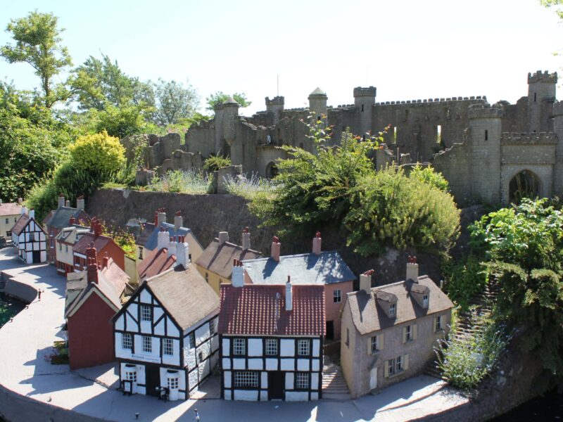 Bondville Model Village