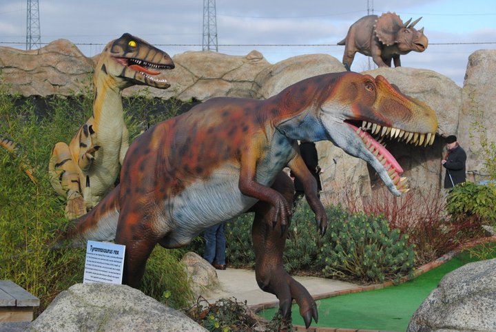 Jurassic Encounter adventure Golf