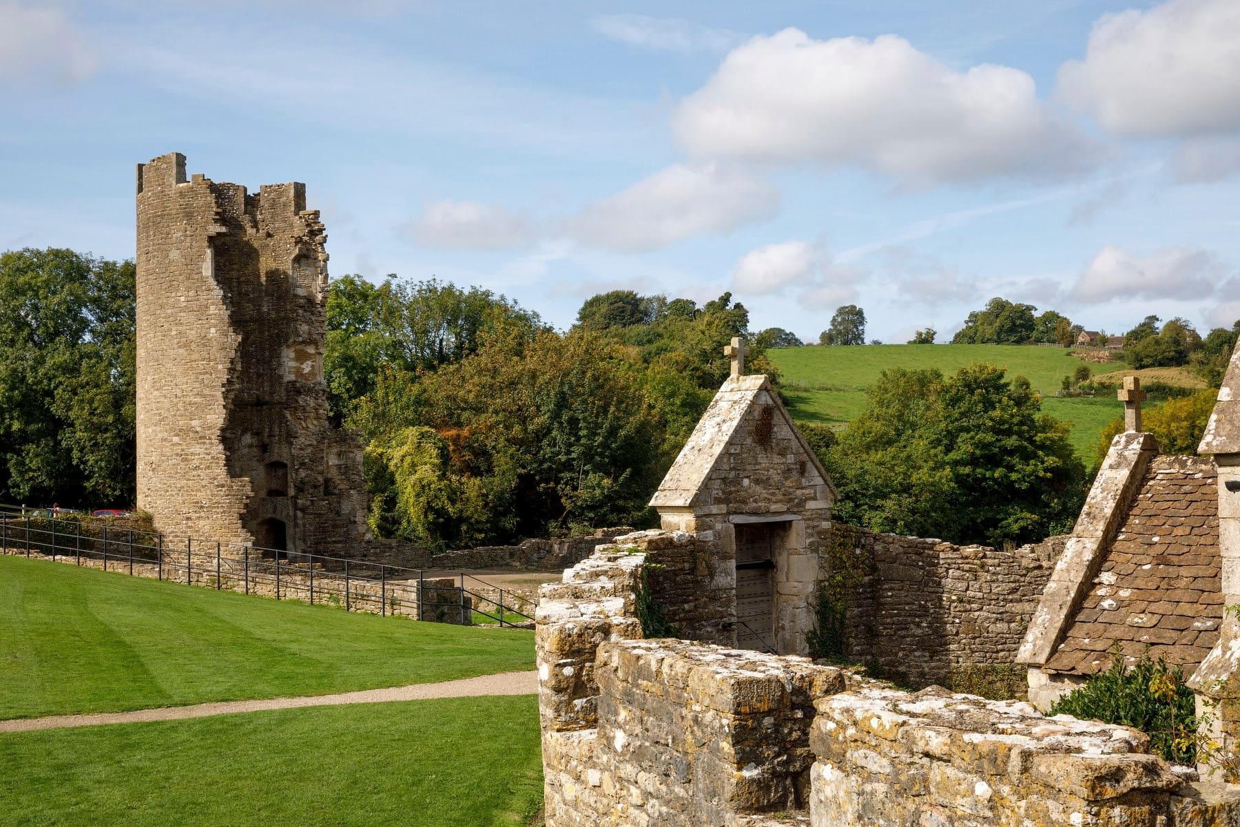 Farleigh Hungerford Castle