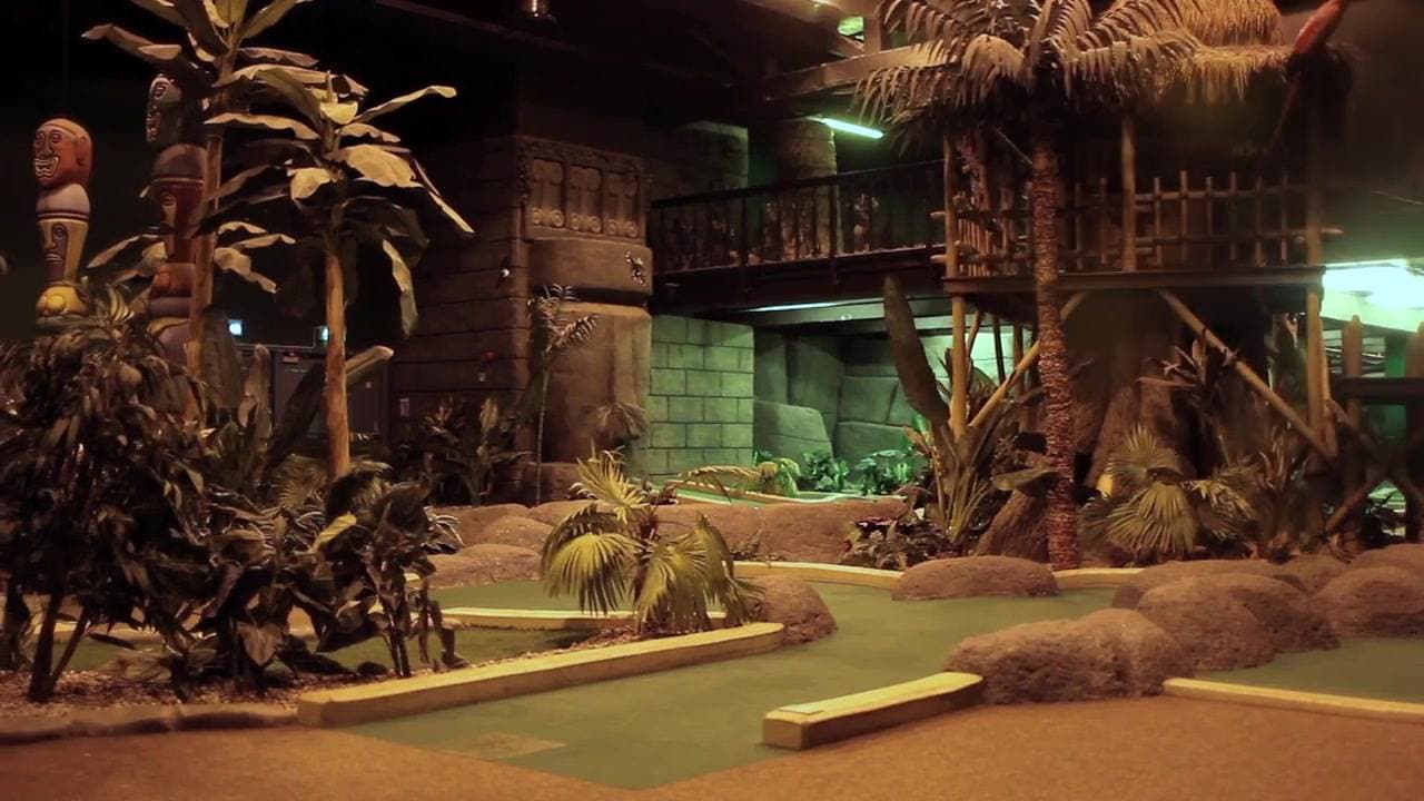 Paradise Island adventure Golf Cheshire Oaks