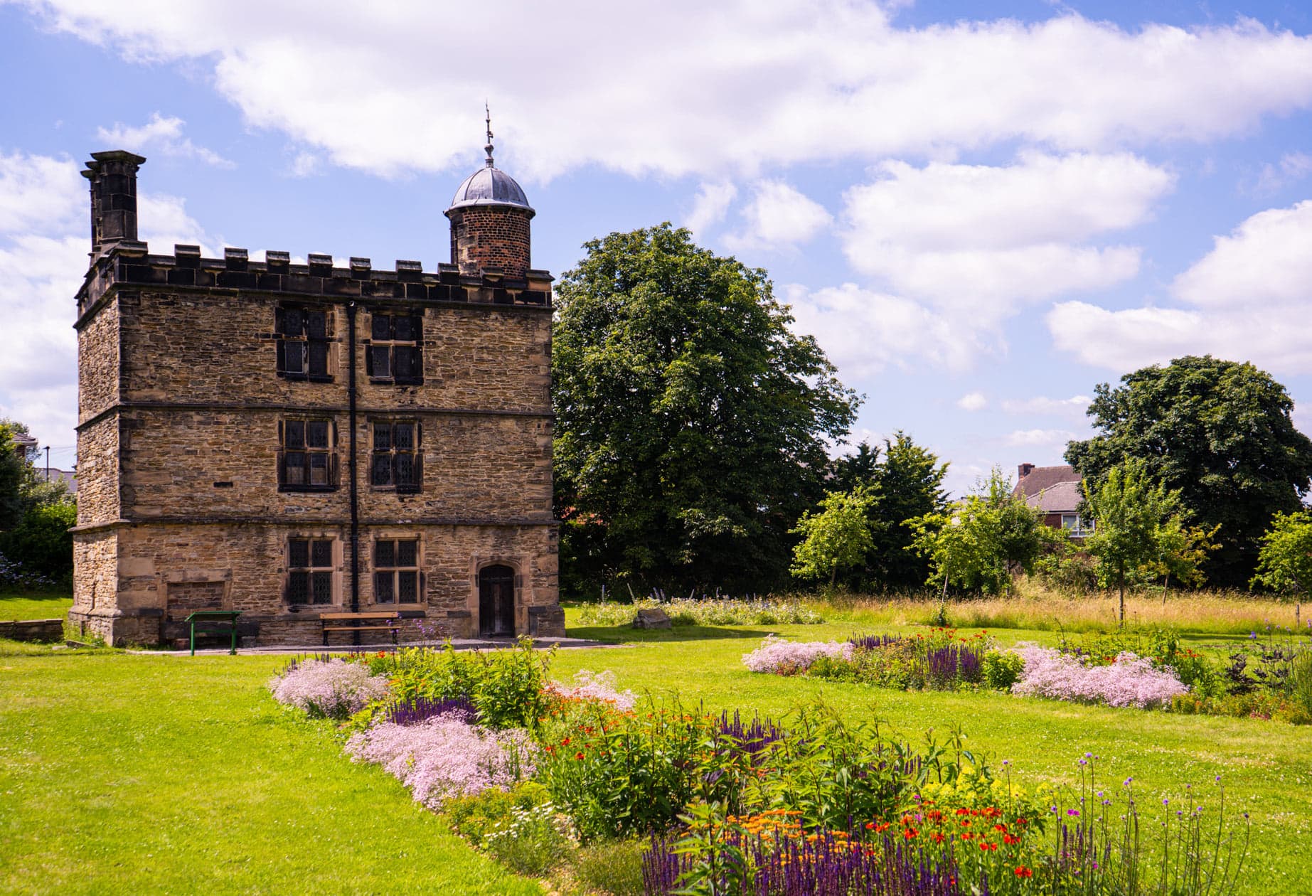 Sheffield Manor Lodge