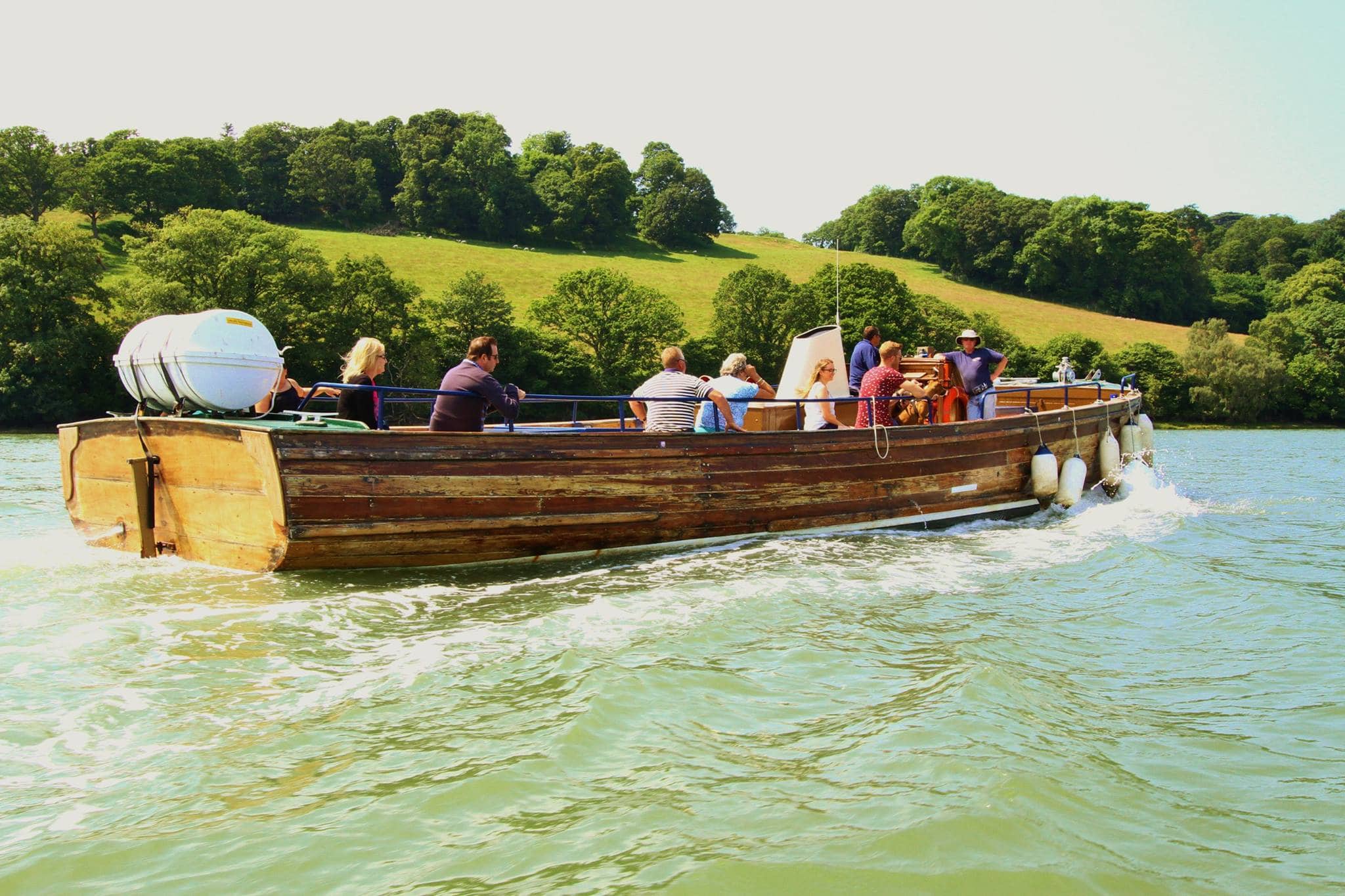 Conwy sightseeing, Cruises