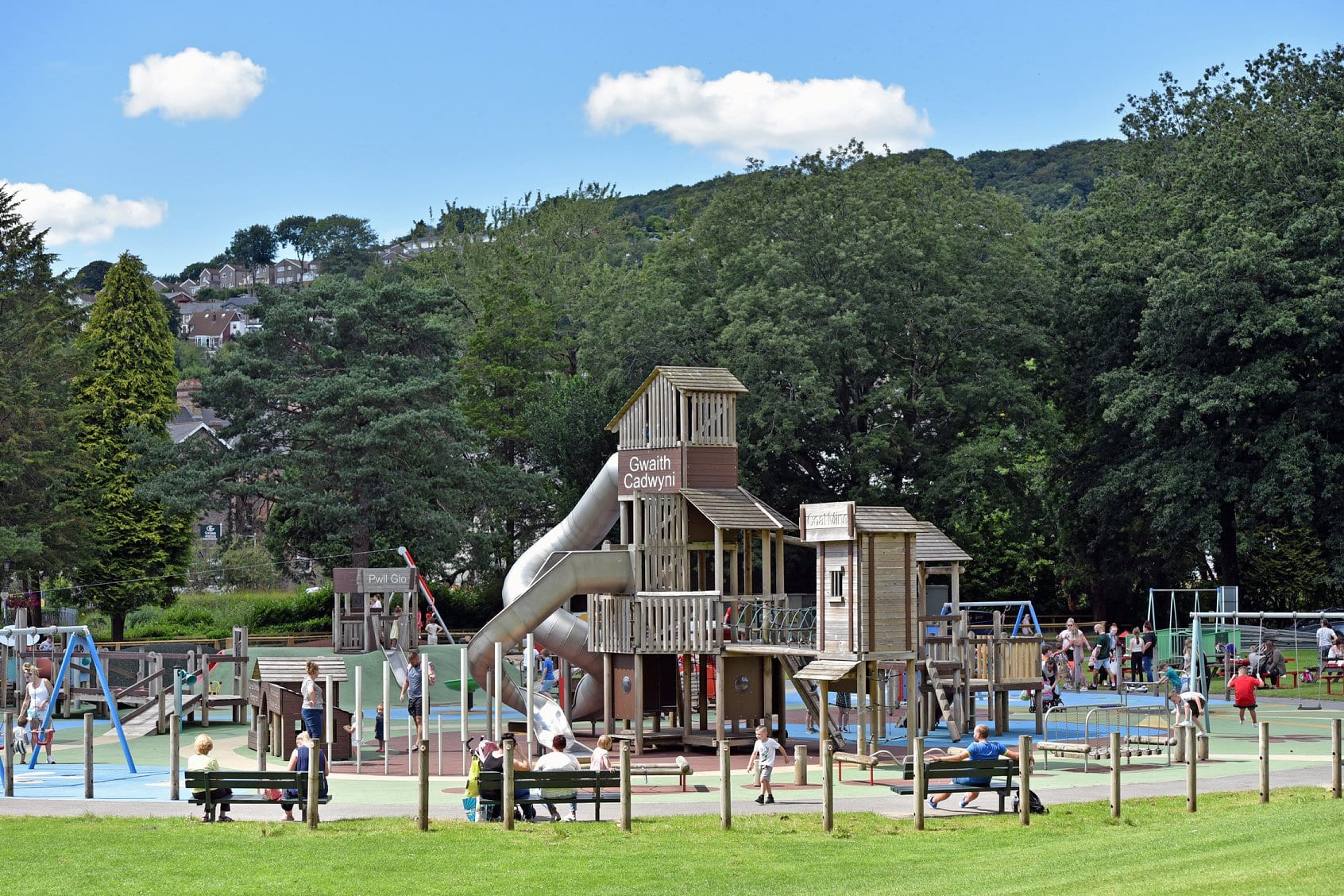 Ynysangharad War Memorial Park