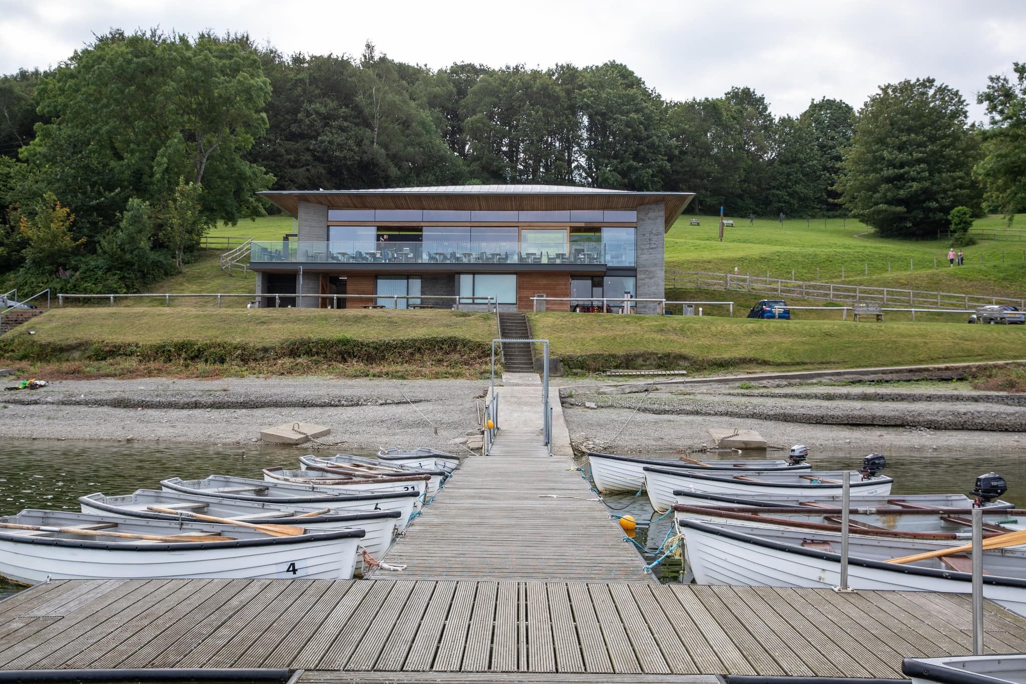 Llandegfedd Visitor and Watersports Centre