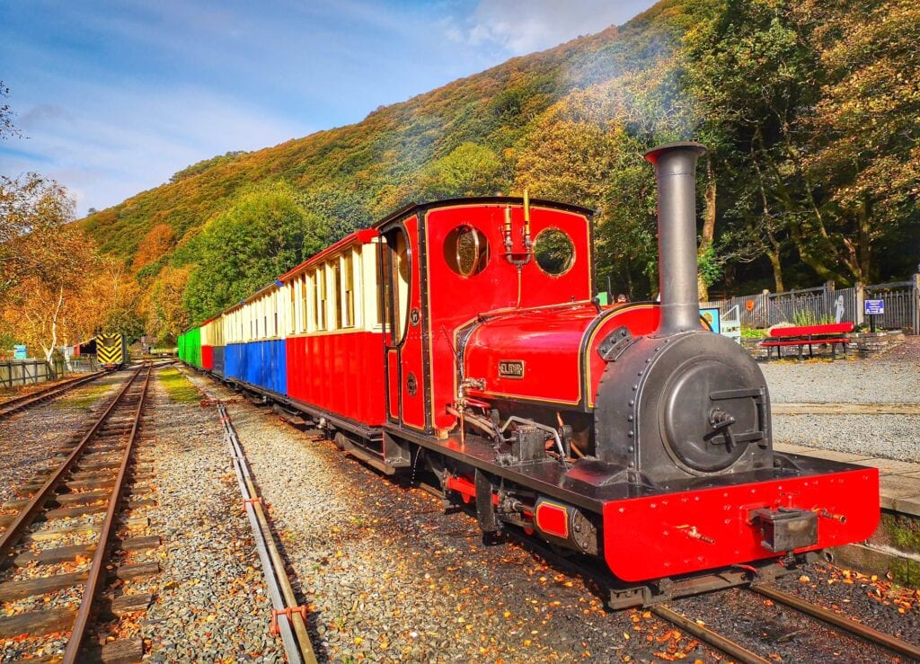 Llanberis Lake Railway - Where to Go With Kids - Gwynedd