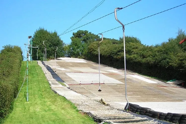 Cardiff Ski and Snowboard Centre