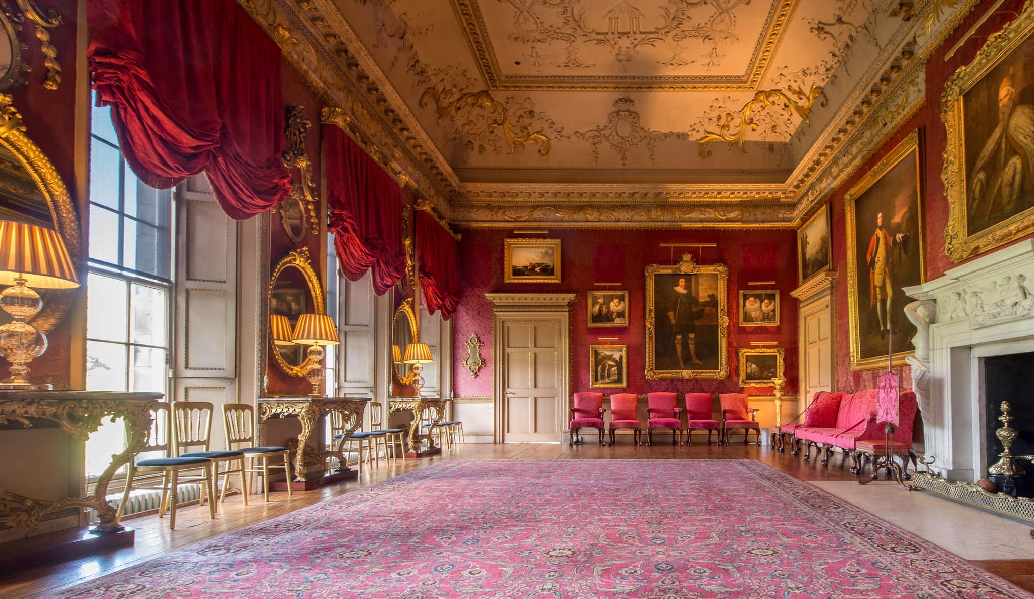 Hopetoun House