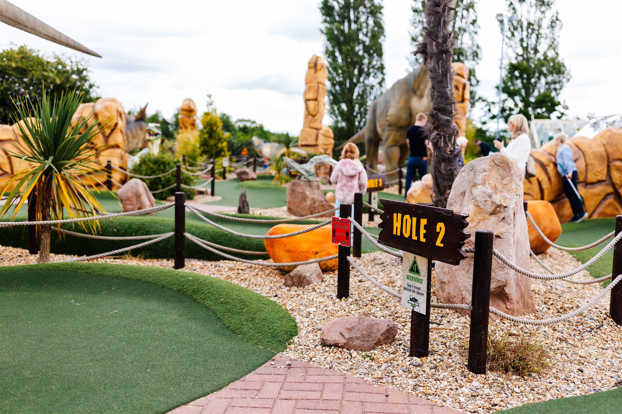 Jurassic Cove adventure Golf