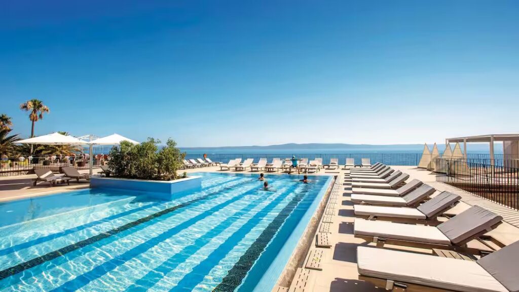 TUI BLUE Jadran outdoor swimming pool