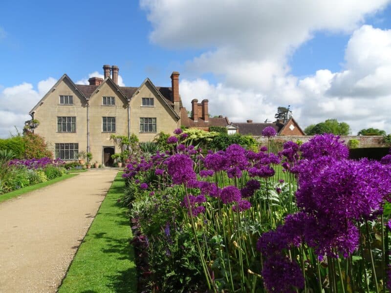 Packwood House