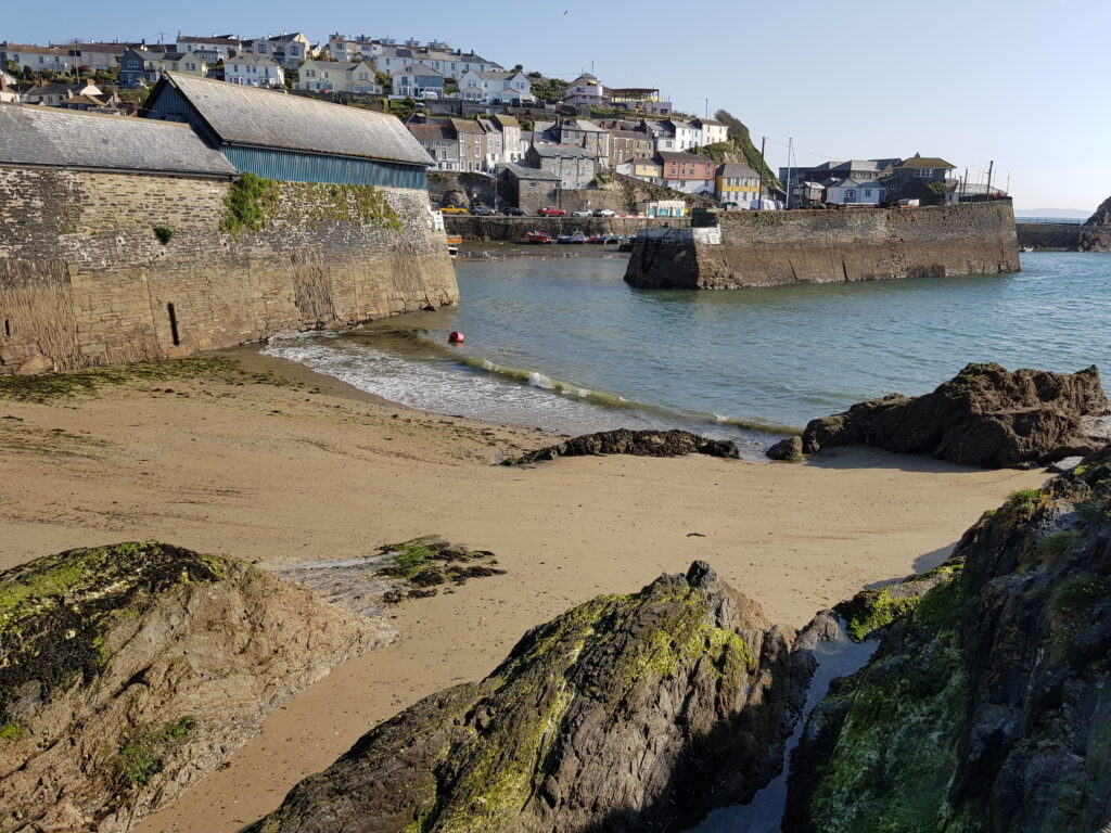 Mevagissey Beach - Where To Go With Kids - Cornwall