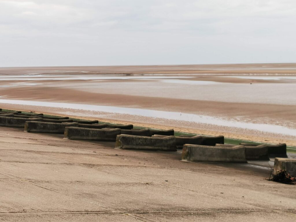 New Brighton Beach - Where To Go With Kids - Merseyside