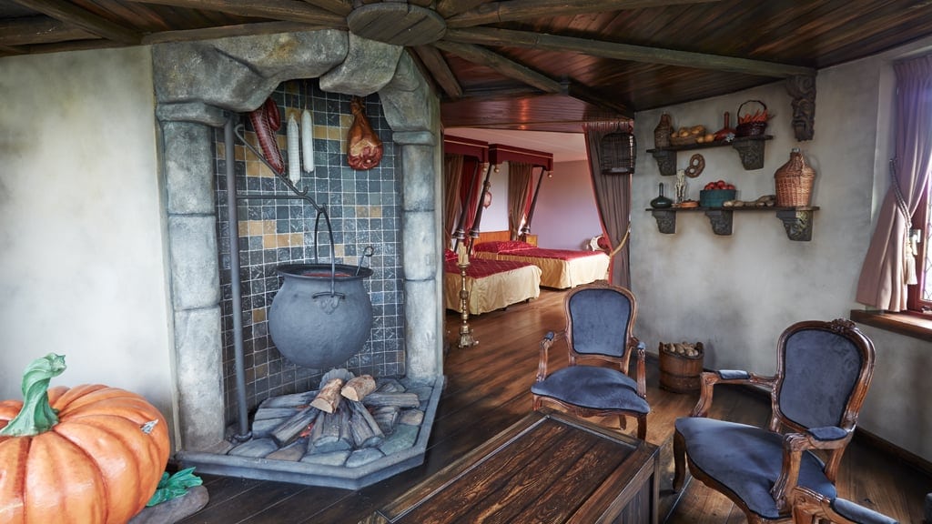 Efteling Hotel Themed Suite