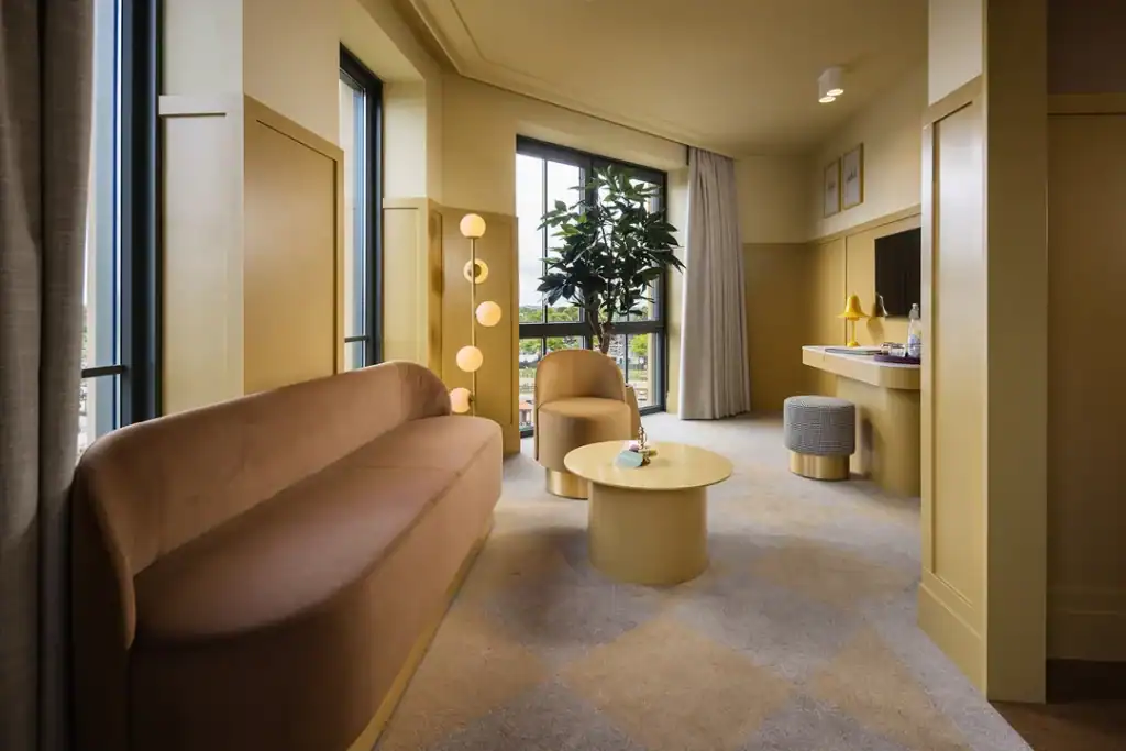 Excellence Tower Suite