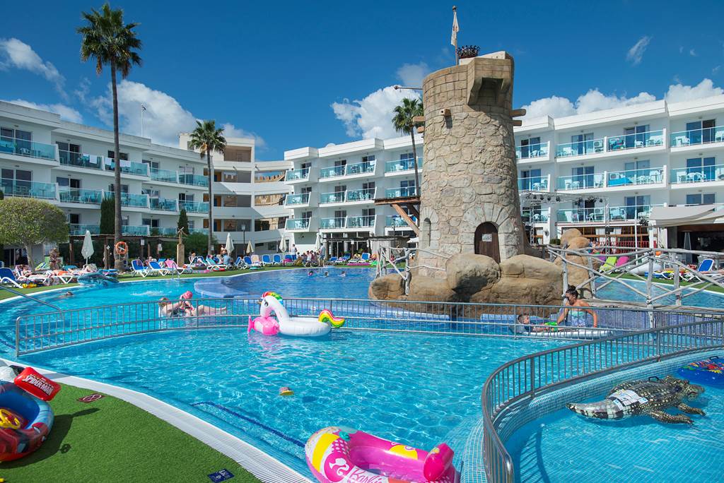 Best Hotels in Majorca With Waterslides Family Friendly