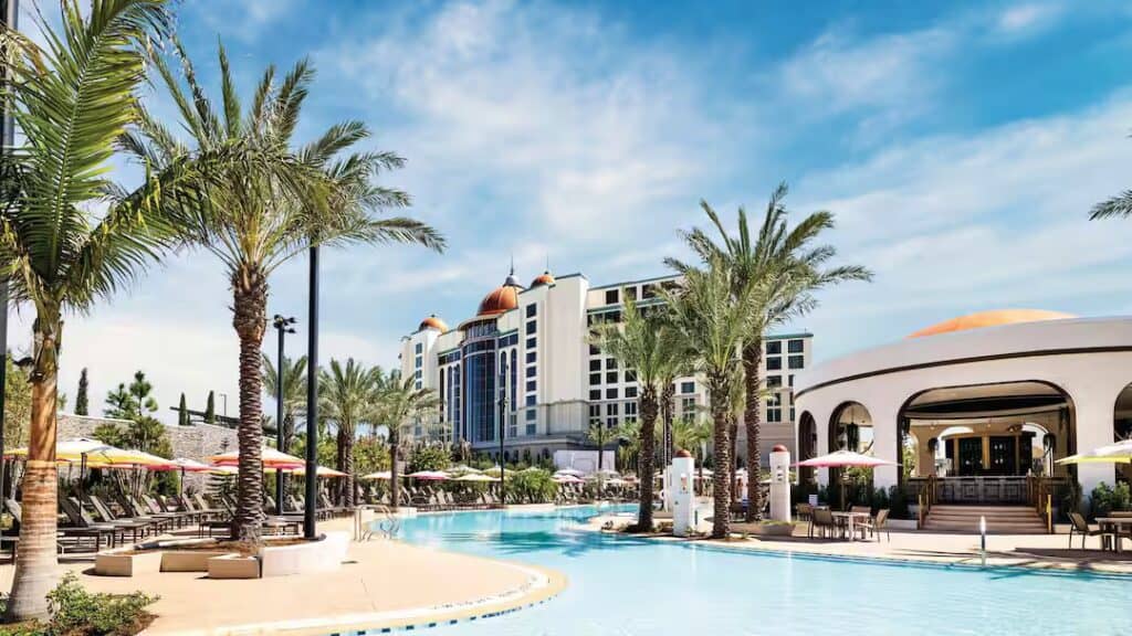 Universal Helios Grand Resort Hotel