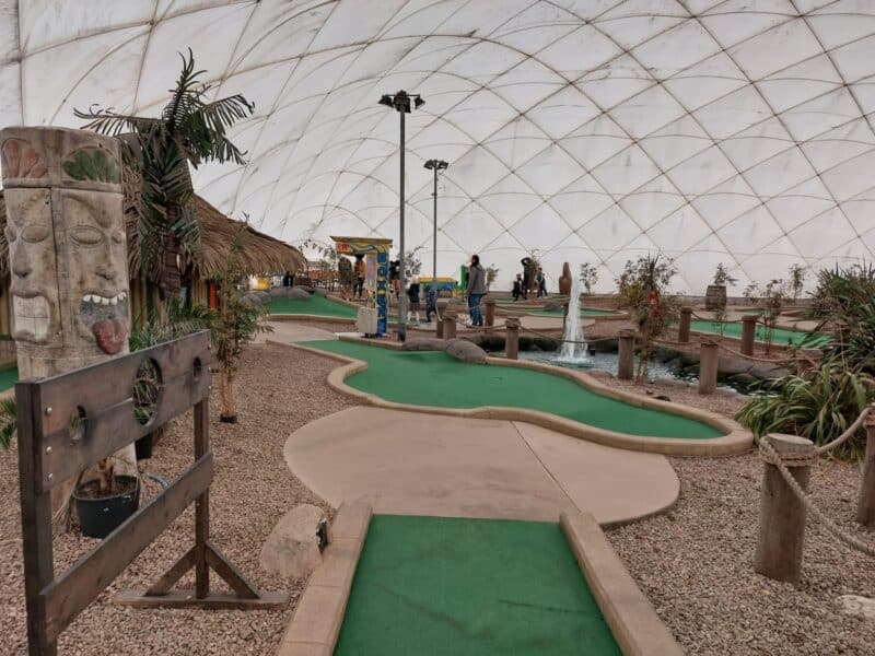 Adventure Golf Island