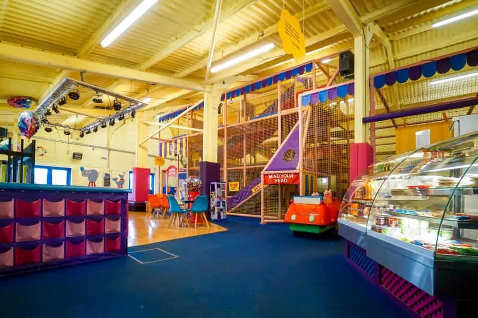 Cocos Play Barn