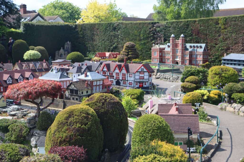Bekonscot model village and railway
