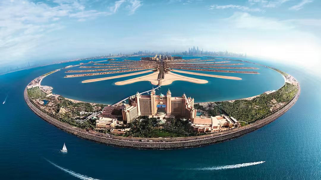 Atlantis, The Palm Dubai view hotel