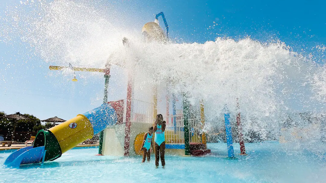 Magic Natura Animal Waterpark and Polynesian Lodge Resort splash park