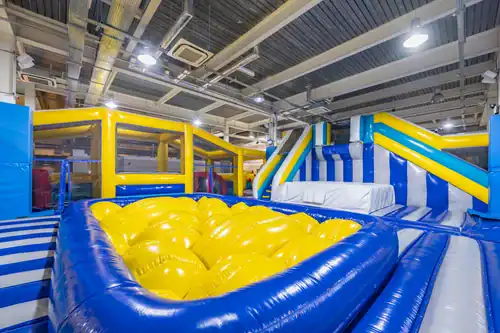 Funzy Inflatable Theme Park
