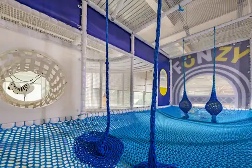Funzy Inflatable Theme Park