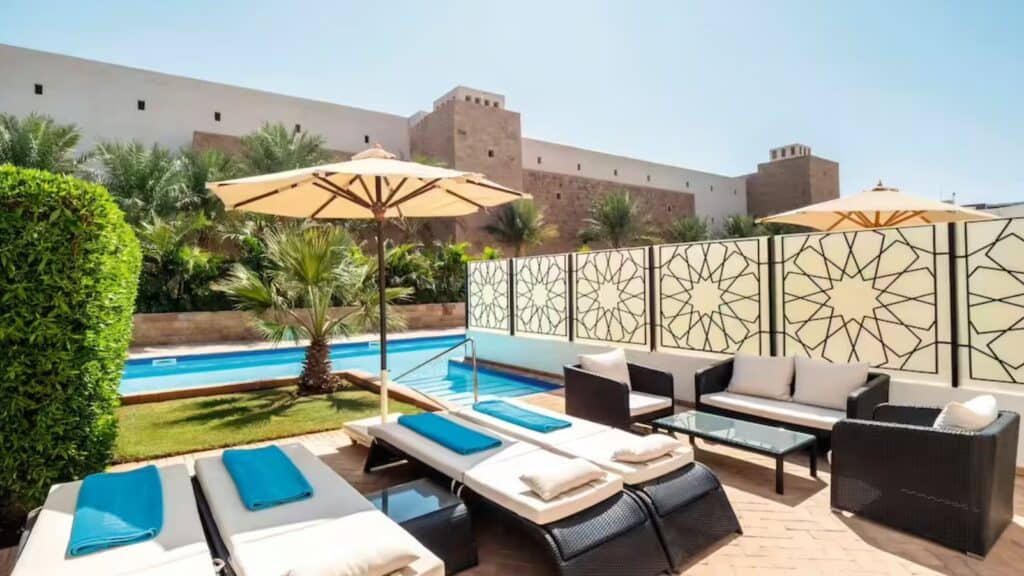 Fort Arabesque Resort and Spa swim-up room