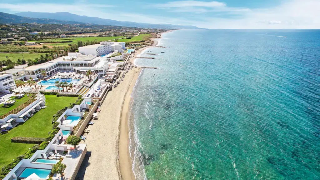 Grecotel LUXME White Palace beach and hotel view