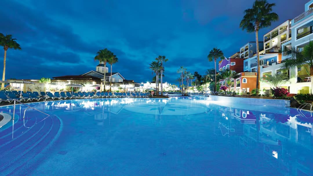 Bahia Principe Sunlight Costa Adeje Tenerife outdoor pool