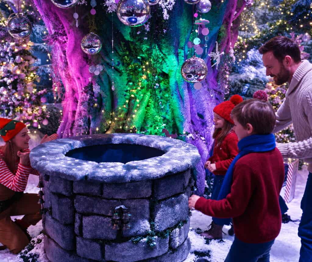Wundrful World of Christmas