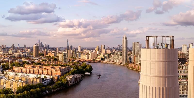 The Chimney Lift - Battersea Power Station 