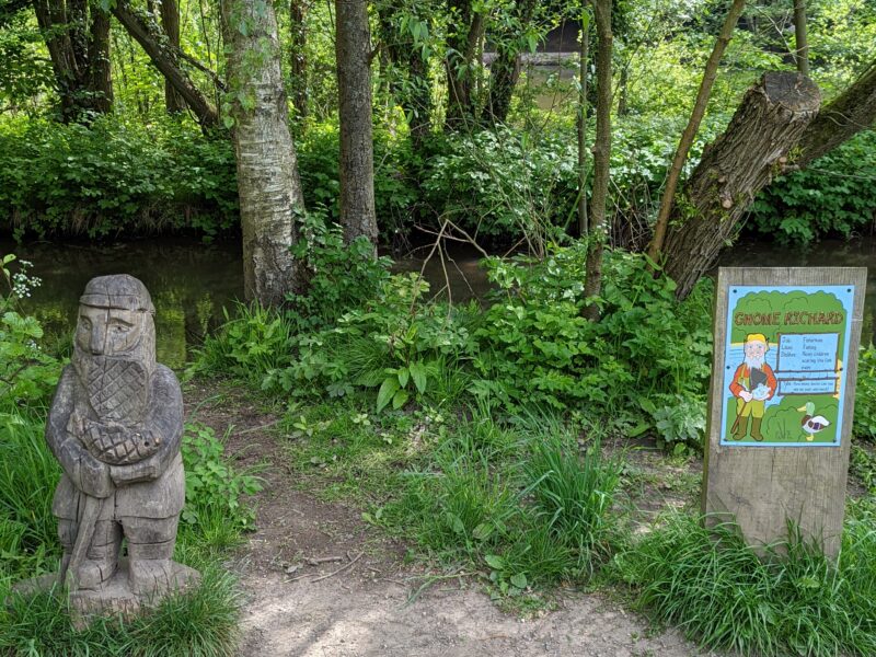 Newmillerdam Country Park