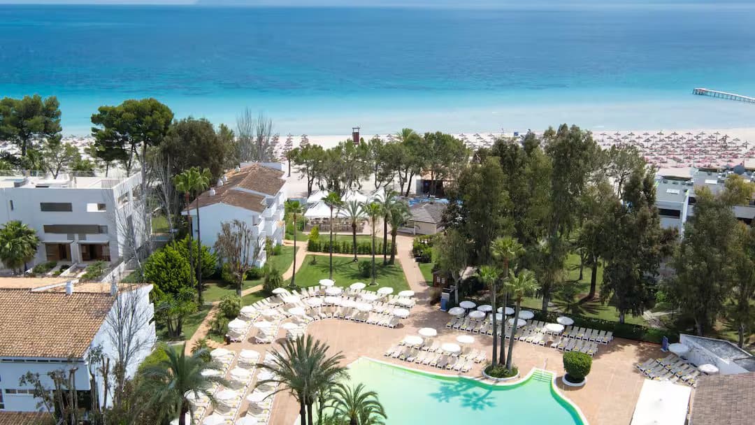 Iberostar Waves