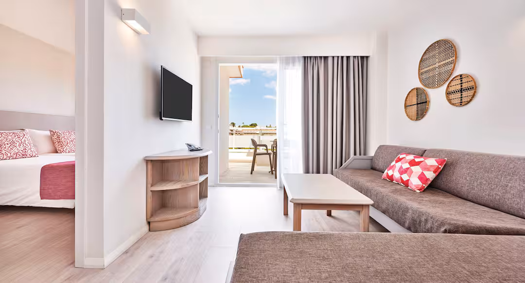 Insotel Cala Mandia