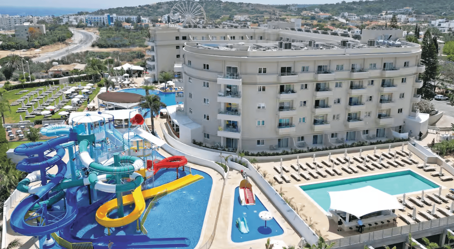 Sunrise Oasis Hotel and Waterpark